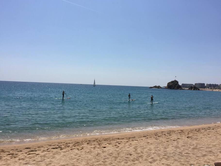 Duplex Playa Lejlighed Blanes Eksteriør billede