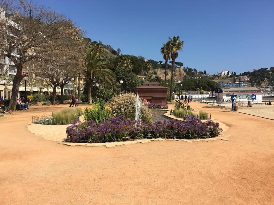 Duplex Playa Lejlighed Blanes Eksteriør billede